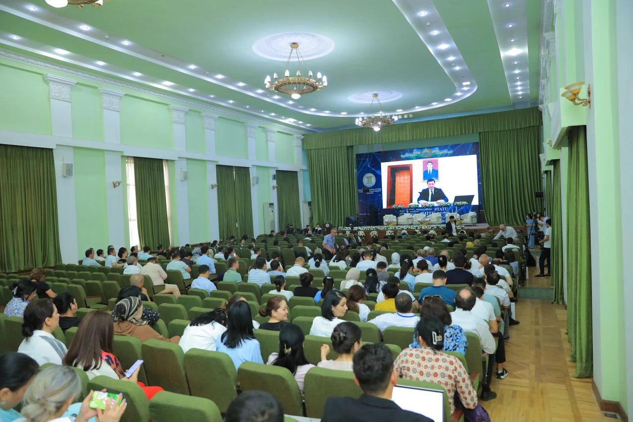 حوار السياسات في آسيا الوسطى