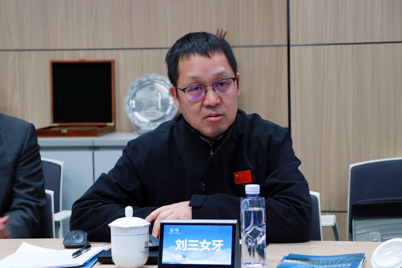 89379607.png 1280X1280 (1).PNG